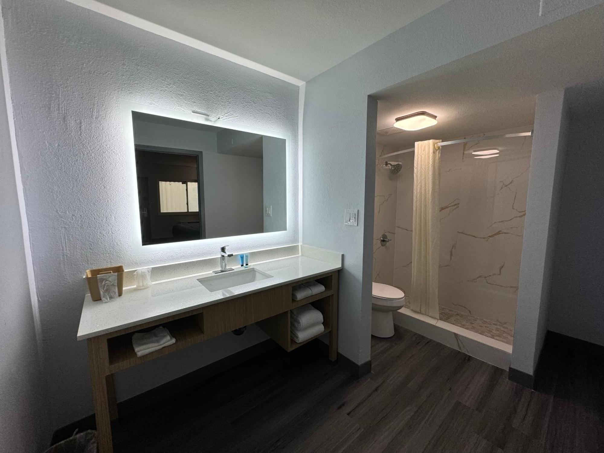 Travelodge By Wyndham Gainesville Luaran gambar